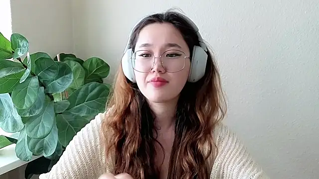 Jennatyan stripchat live cam model