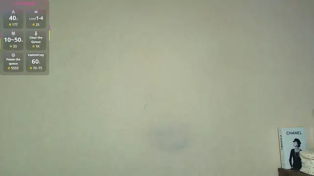 DracosMoon stripchat live cam model