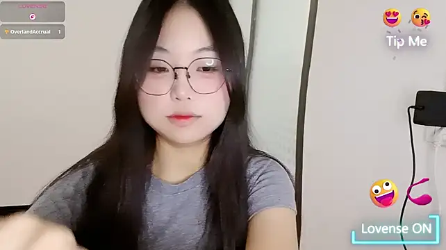 Jiujiu49 stripchat live cam model
