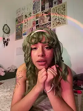 heybabymatcha stripchat live cam model