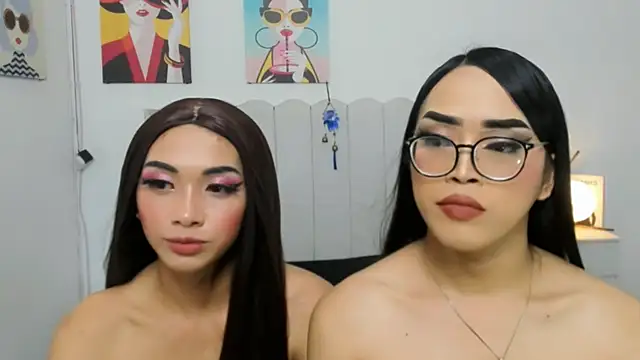 MirandaSterling stripchat live cam model