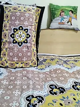 Raashi_15 stripchat live cam model