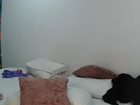 skynataly stripchat live cam model