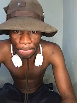 thandolezwe1 stripchat live cam model