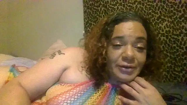 DiamondGoddess69 stripchat live cam model