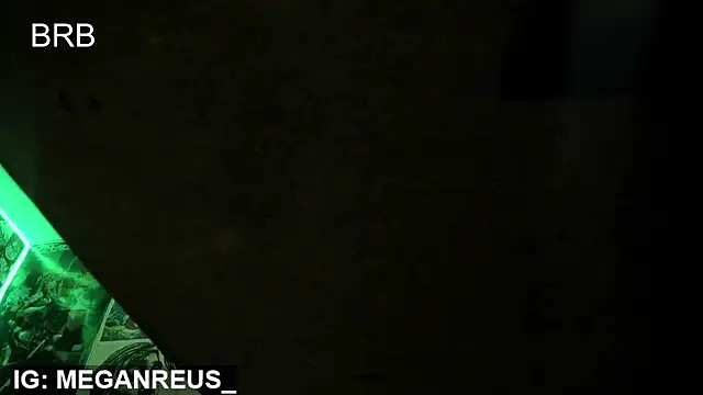 jonhcarrie stripchat live cam model