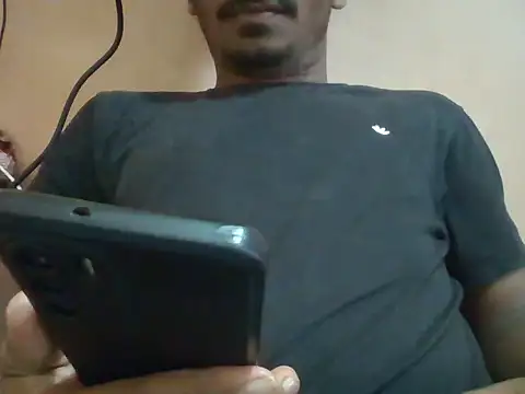 Aman79743 stripchat live cam model