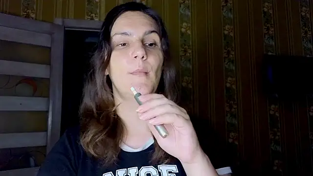 Miss-Understood stripchat live cam model