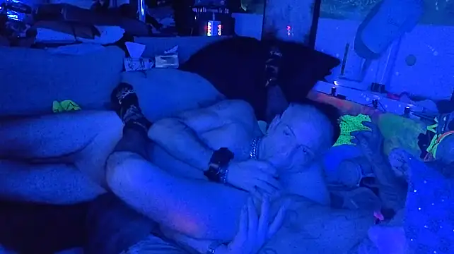 -smack- stripchat live cam model