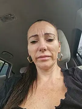 milflovelyxxx stripchat live cam model