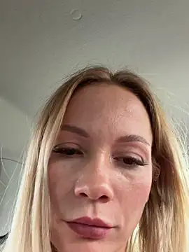 LavenderHot stripchat live cam model