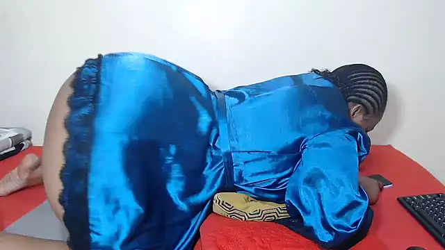 AfricanPopi stripchat live cam model
