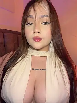 Daniela_ruizz stripchat live cam model
