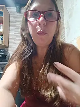 cari75 stripchat live cam model