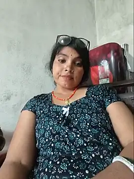Mahi_hote stripchat live cam model
