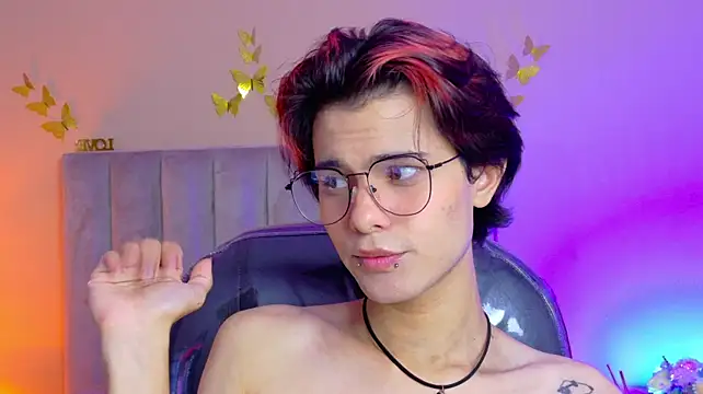 Derek_Sinn stripchat live cam model