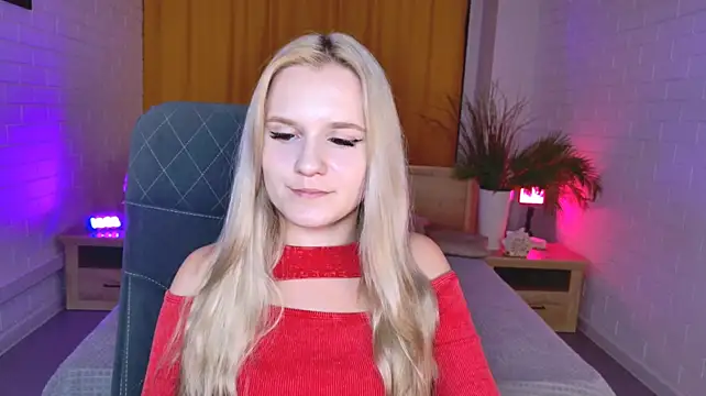 SherriButlers stripchat live cam model