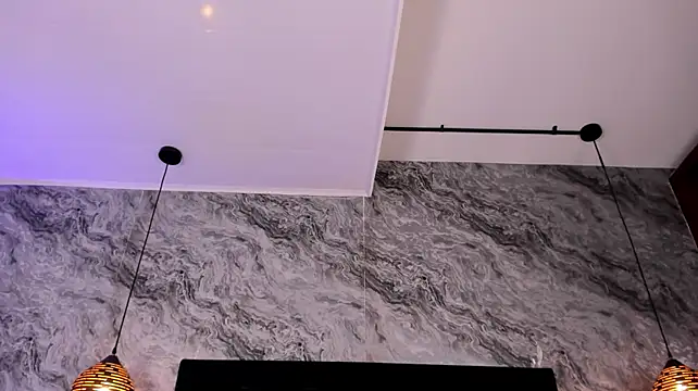 Kendall_Rous_ stripchat live cam model