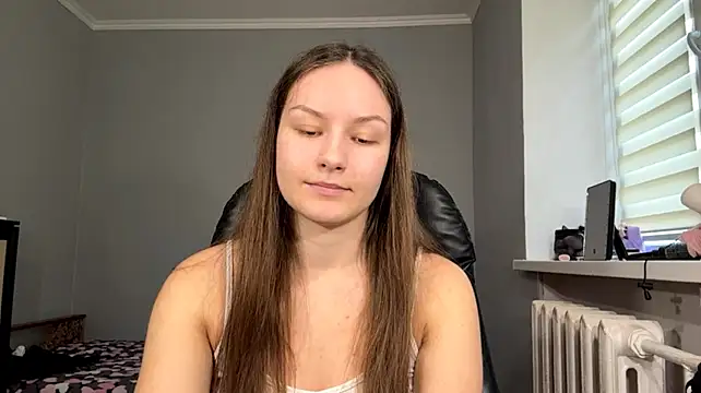 ShaylaChong stripchat live cam model