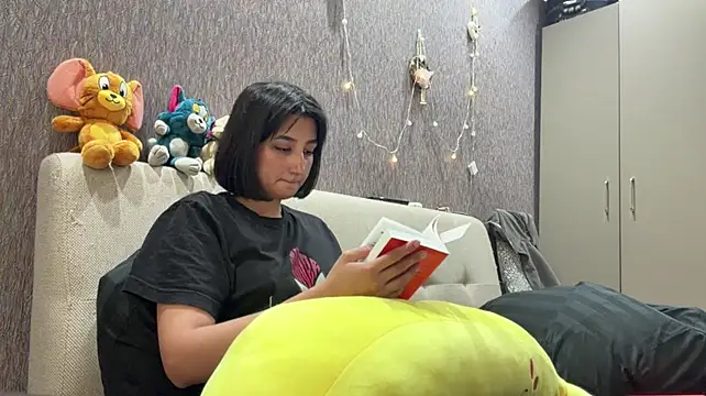 PaintedDisplay stripchat live cam model