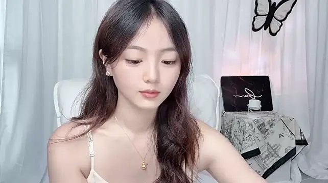 wenwen8888 stripchat live cam model