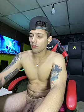 AlessandroAGT stripchat live cam model