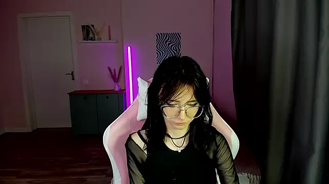 MargoLoooo stripchat live cam model