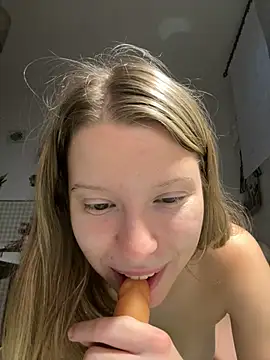 kimczii stripchat live cam model