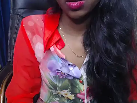 Strip_Simmie stripchat live cam model