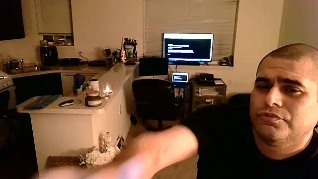 Q1357q stripchat live cam model