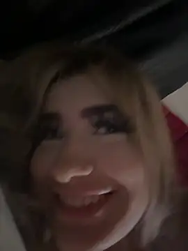 akirahattori stripchat live cam model