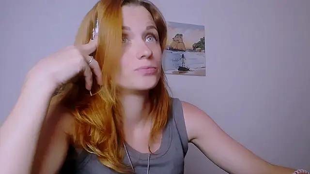 PeppyMia stripchat live cam model