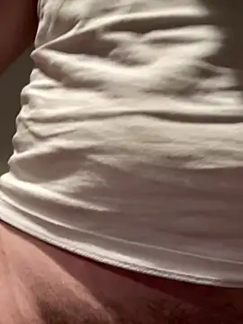Ragazzopo stripchat live cam model
