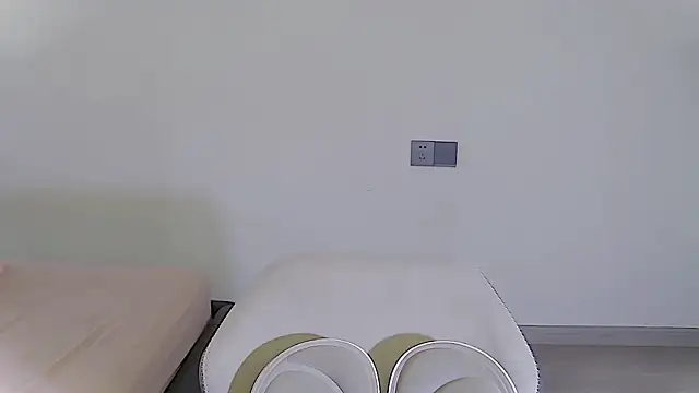 enen-123 stripchat live cam model