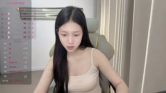 yy-1314 stripchat live cam model