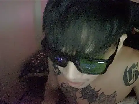 Hiraya__0 stripchat live cam model