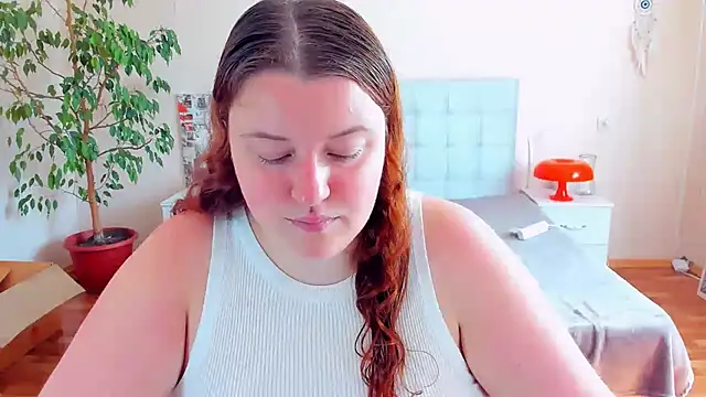 PolinaSalvatore stripchat live cam model