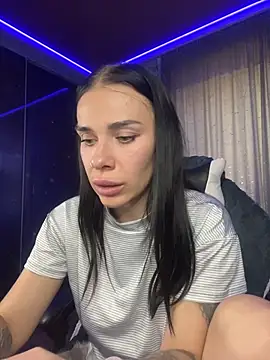 Queen_of_pain stripchat live cam model