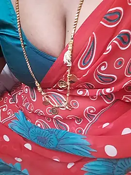 Tamil_Ammani stripchat live cam model