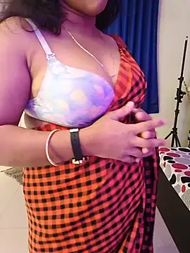 Hot_Alicee stripchat live cam model