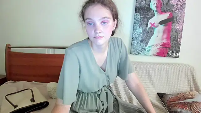 CordeliaJones stripchat live cam model