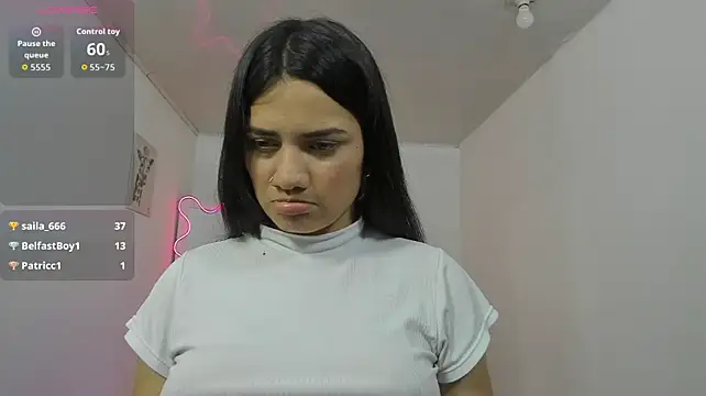 Chiara_tay stripchat live cam model