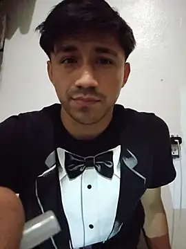 charlesss19 stripchat live cam model