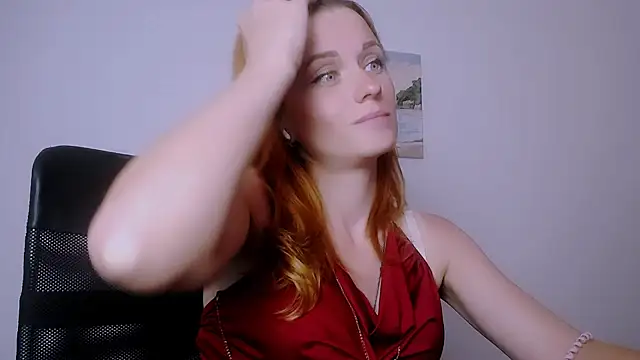 PeppyMia stripchat live cam model