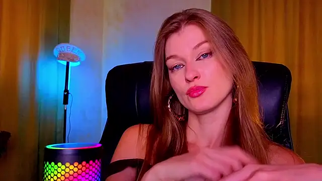 MysticVenus_ stripchat live cam model
