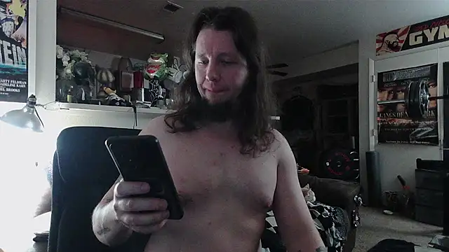 biggerisbetter12 stripchat live cam model