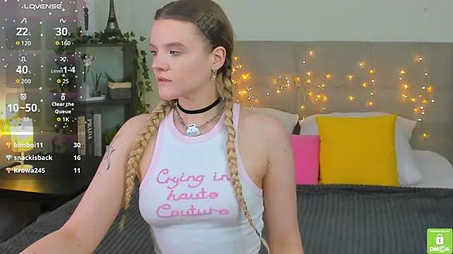 Emma_peach stripchat live cam model