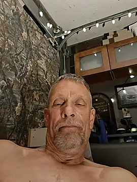 truckdawg2023 stripchat live cam model