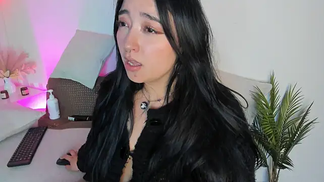 Miss_Loise stripchat live cam model