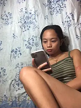 Asianpinay_Skinny1818 stripchat live cam model